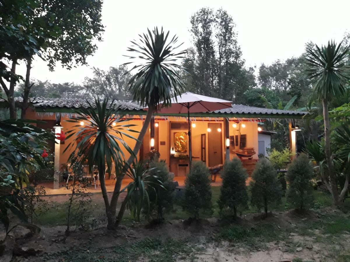 Baan Hotelier Resort Trat Extérieur photo
