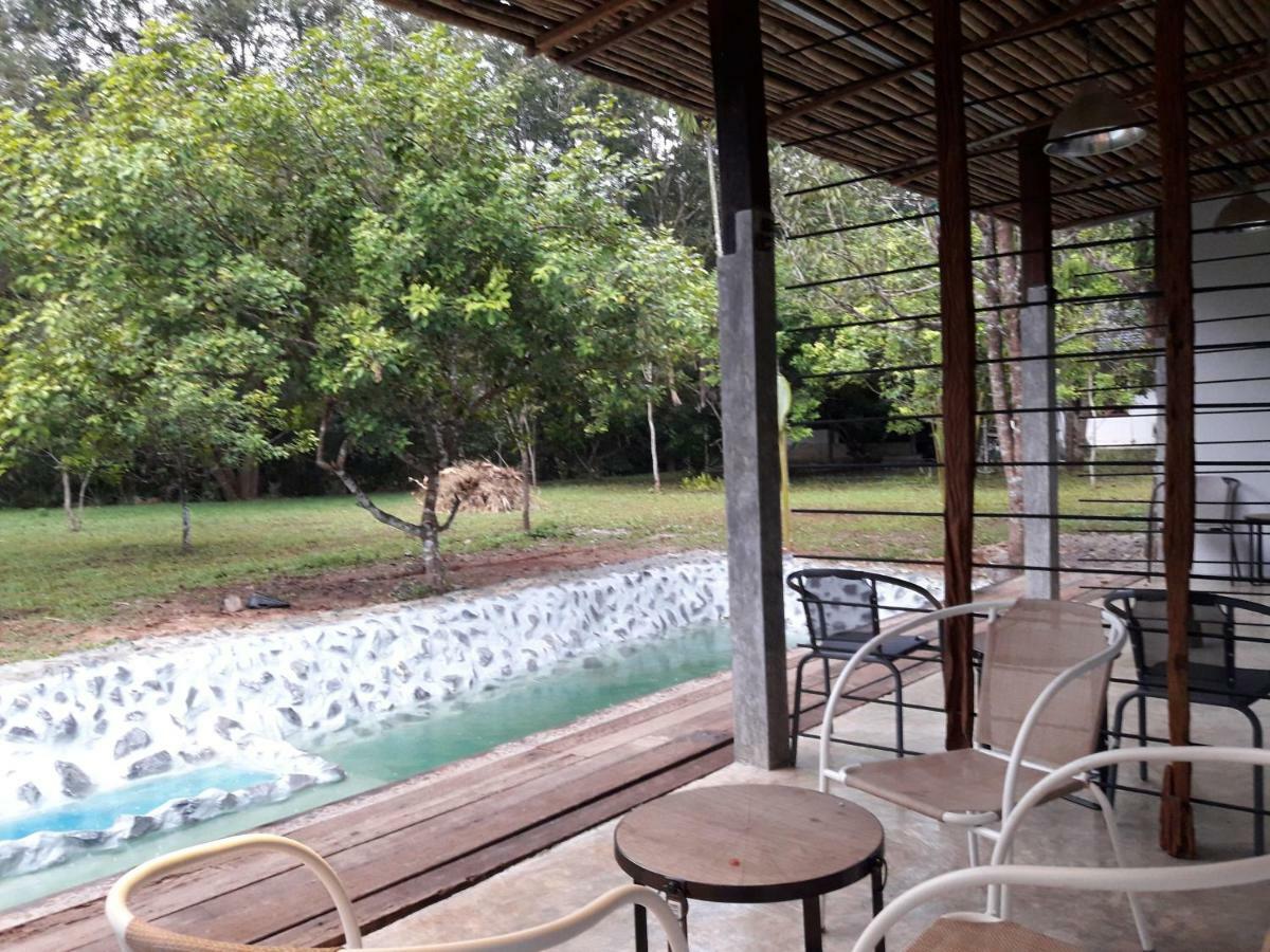Baan Hotelier Resort Trat Extérieur photo