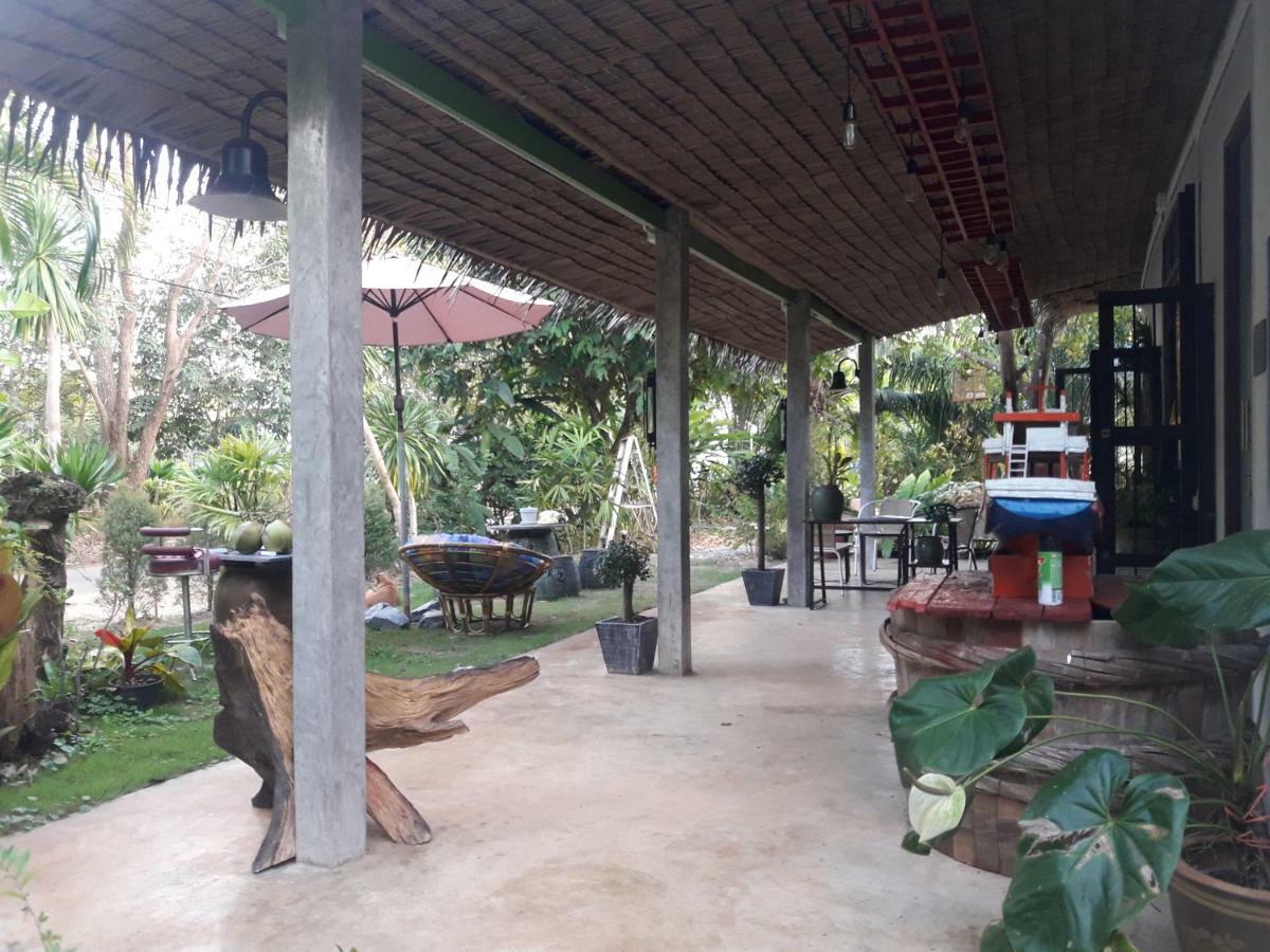 Baan Hotelier Resort Trat Extérieur photo